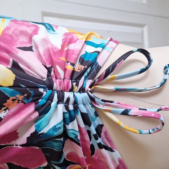 Floral One Piece Swimsuit Size S/M - Picture 3 of 5